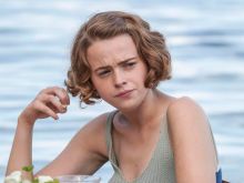 Daisy Waterstone