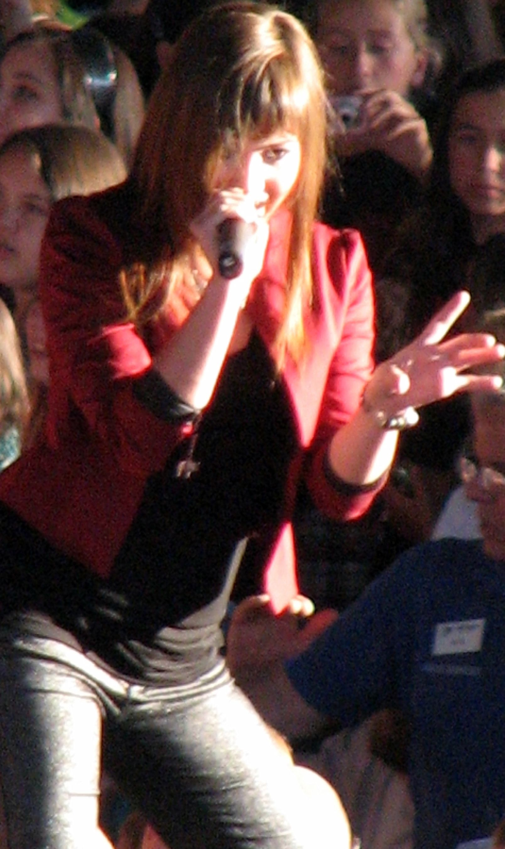 Pictures of Dallas Lovato