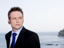 Dallas Roberts