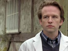 Dallas Roberts