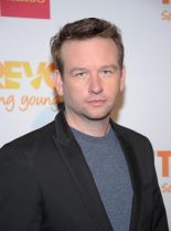 Dallas Roberts