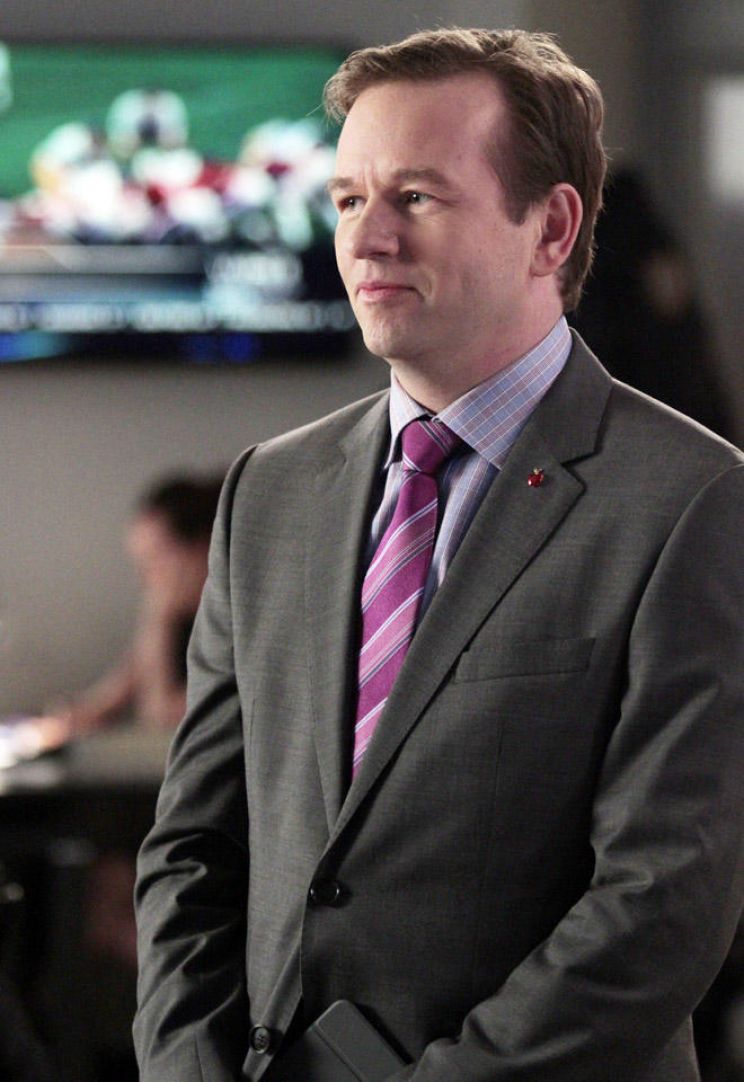 Dallas Roberts