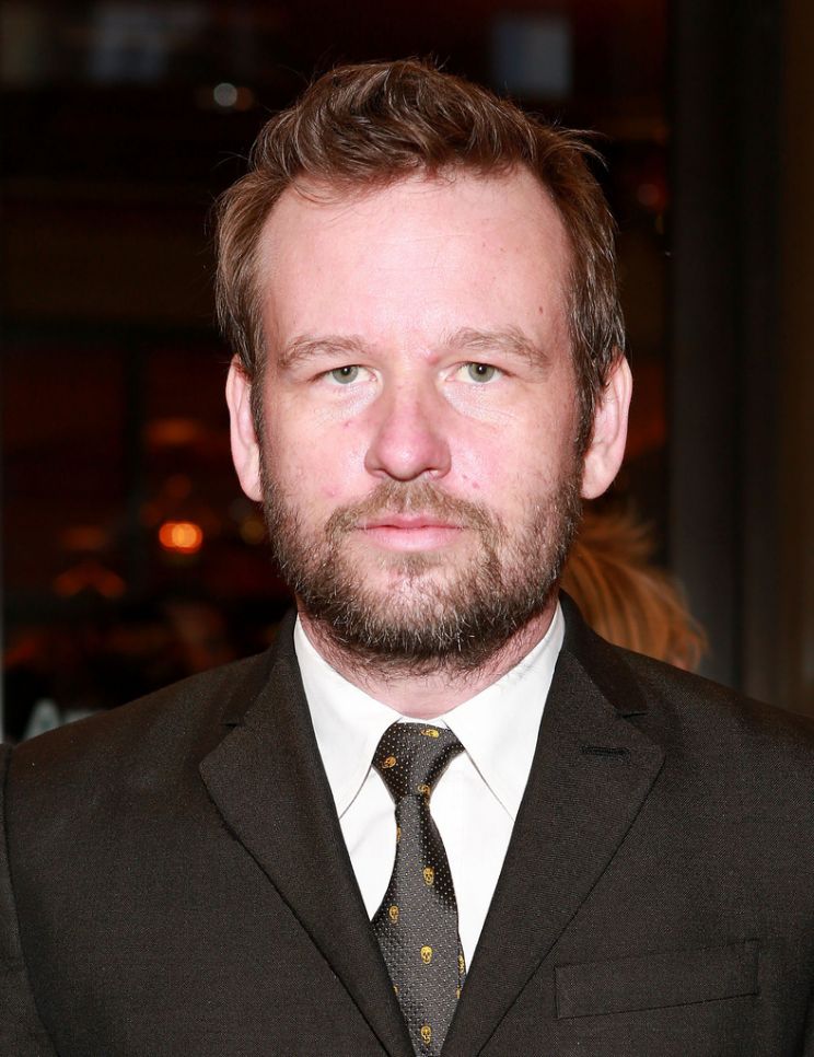 Dallas Roberts