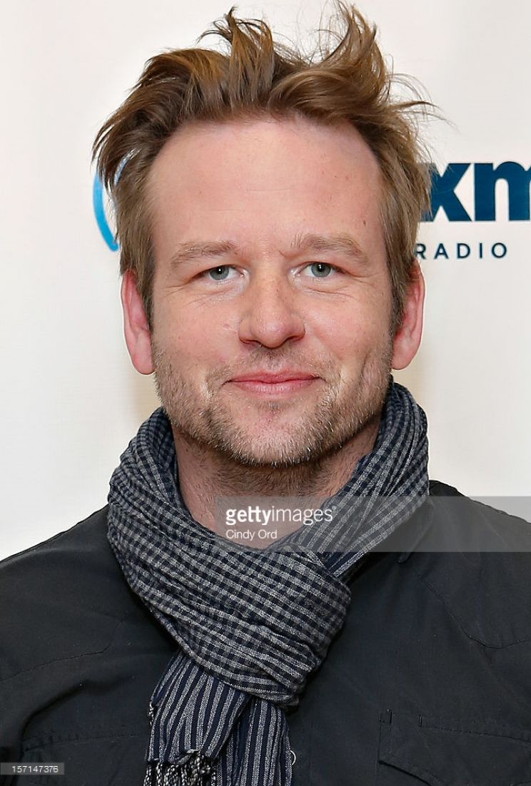 Dallas Roberts