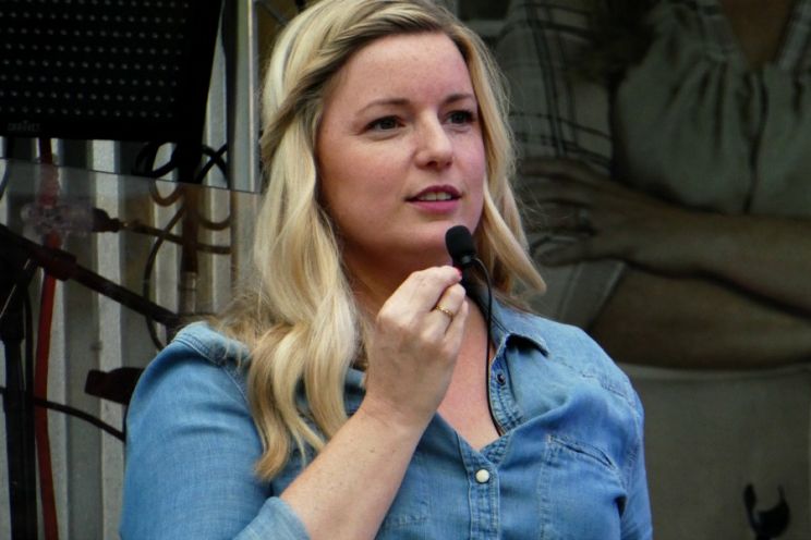 Damaris Phillips