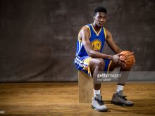 Damian Jones