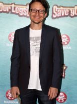 Damon Herriman