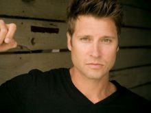 Damon Runyan