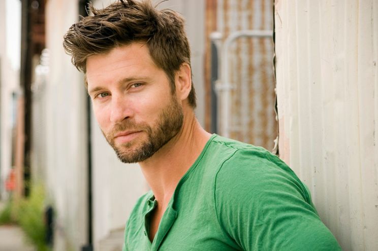 Damon Runyan