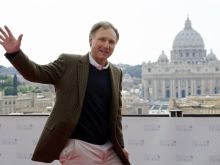 Dan Brown