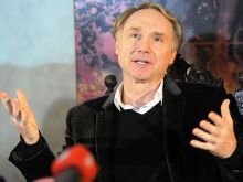 Dan Brown