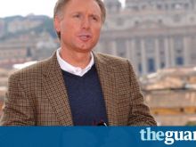 Dan Brown
