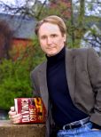 Dan Brown