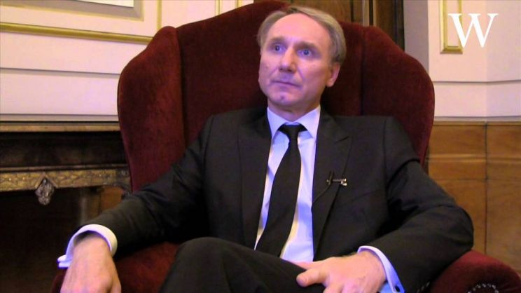 Dan Brown