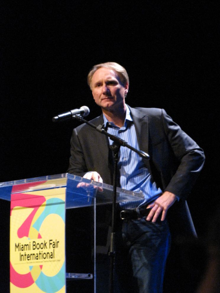 Dan Brown