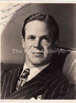 Dan Duryea #1084968 picture (Portrait Medium)