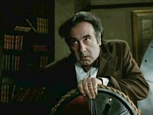 Dan Hedaya