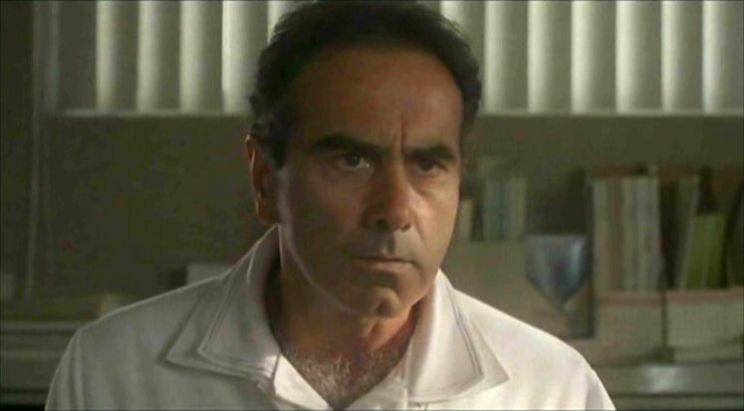 Dan Hedaya