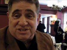 Dan Lauria photo