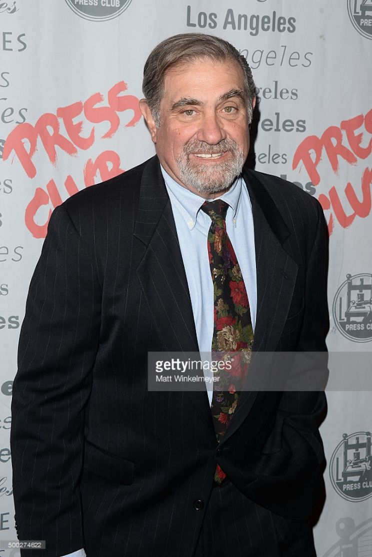 Dan Lauria