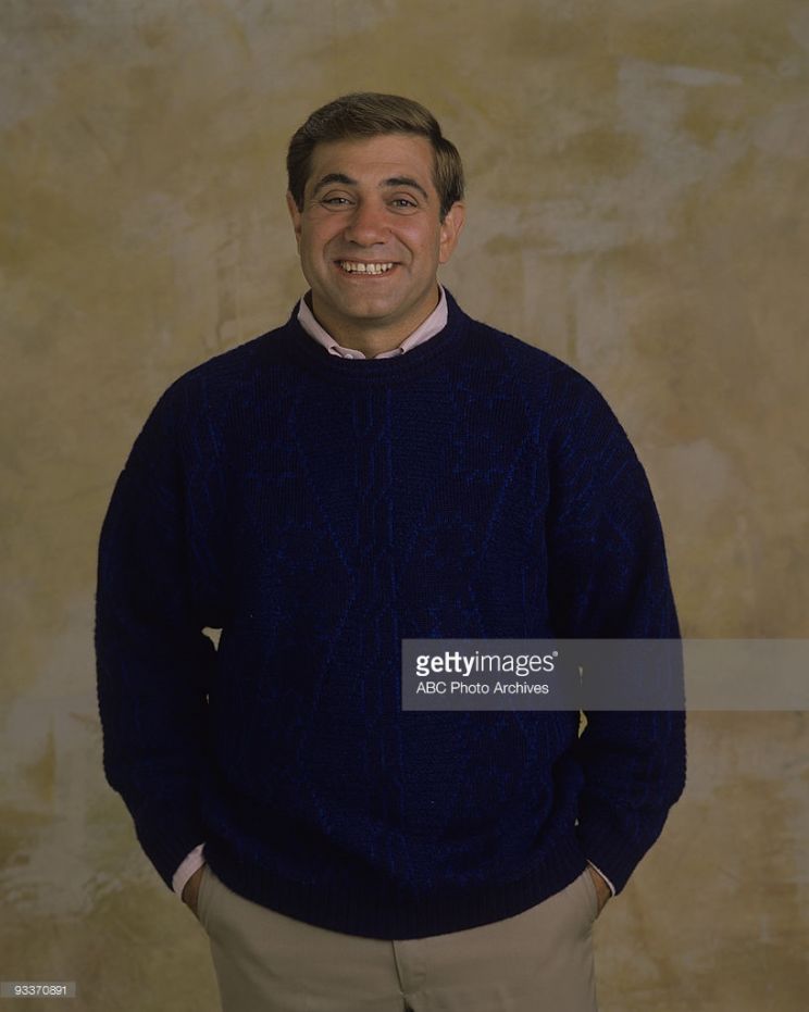 Dan Lauria