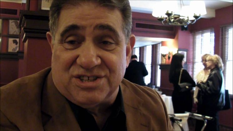 Dan Lauria