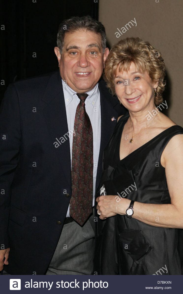 Dan Lauria