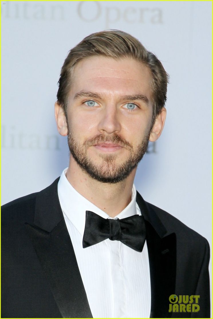 Dan Stevens
