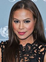 Dana Davis #723977 picture (Portrait Medium)