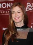 Dana Delany