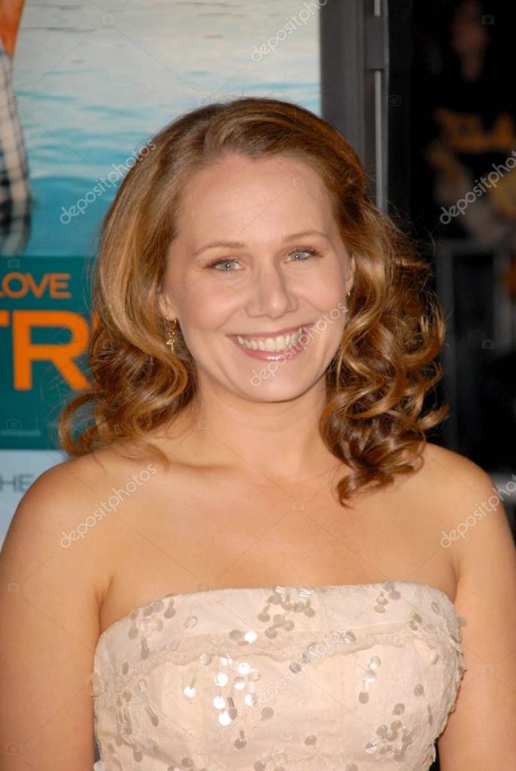 Dana Fox