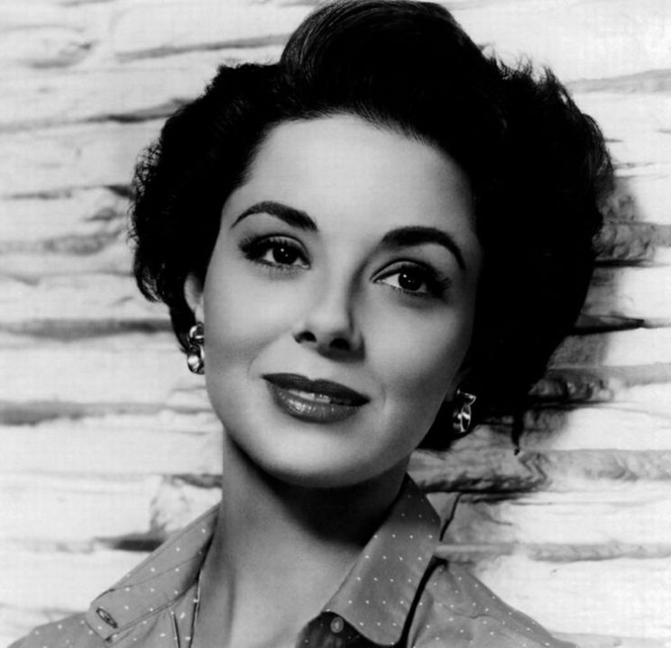 Dana Wynter