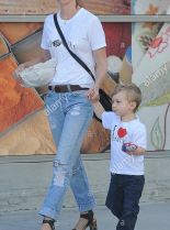 Dane Jones #2883114 picture (Portrait Medium)