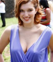 Dani Thorne