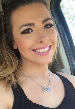 Danica Dillon's Biography - Wall Of Celebrities