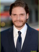 Daniel Brühl photo