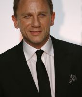 Daniel Craig