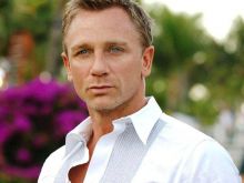 Daniel Craig