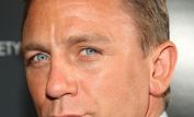 Daniel Craig