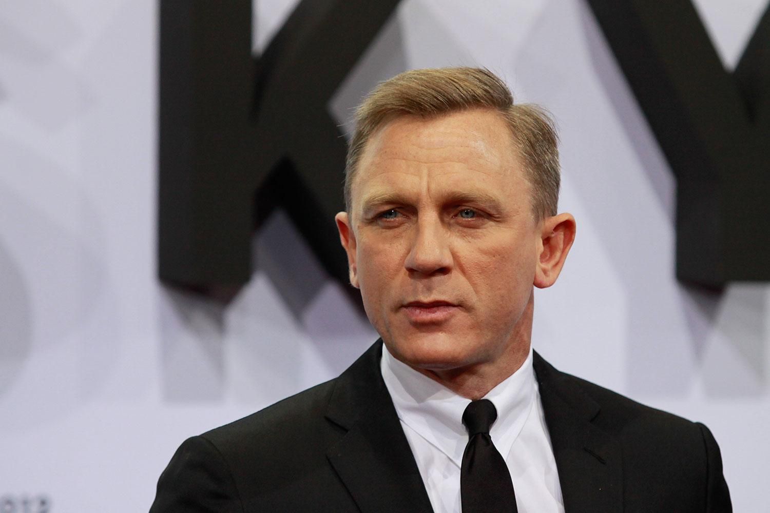 Pictures of Daniel Craig