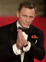 Daniel Craig