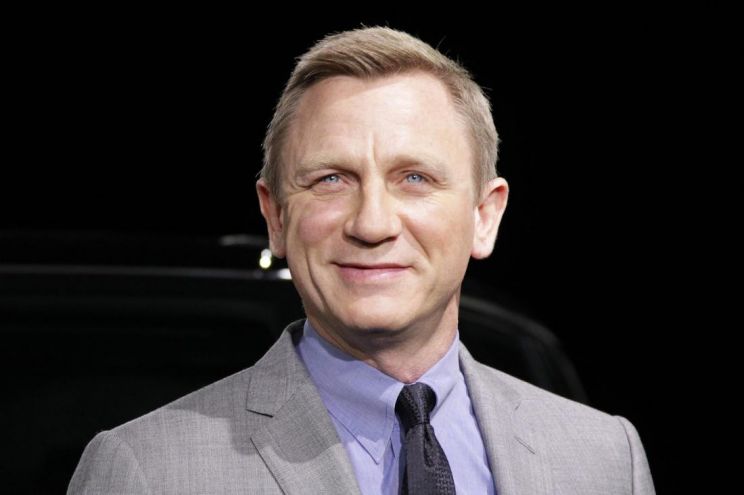 Daniel Craig