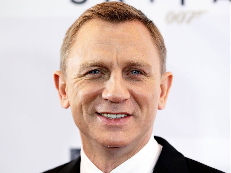 Daniel Craig