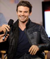 Daniel Gillies