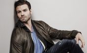 Daniel Gillies