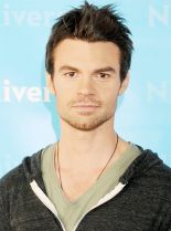 Daniel Gillies