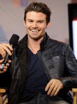 Daniel Gillies