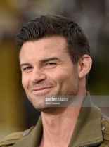 Daniel Gillies #87327 picture (Portrait Medium)