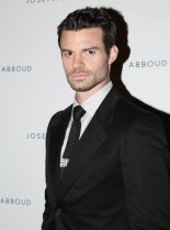 Daniel Gillies