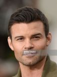 Daniel Gillies